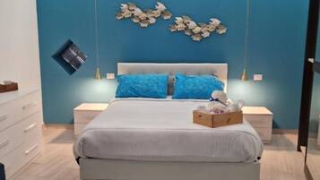 2 bedrooms, iron/ironing board, travel crib, free WiFi