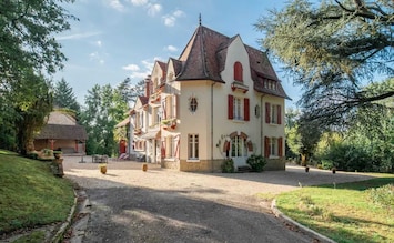 Façade