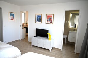 1 chambre, Wi-Fi gratuit, draps fournis