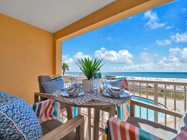 Outdoor dining - 214 | Sunsets + Pool & Hot Tub! (Fort Walton Beach)