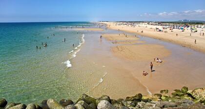 Tavira Traditional Villa by Homing