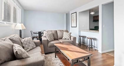 Beautiful and Cozy Apartment in Springfield- 2 Bedroom