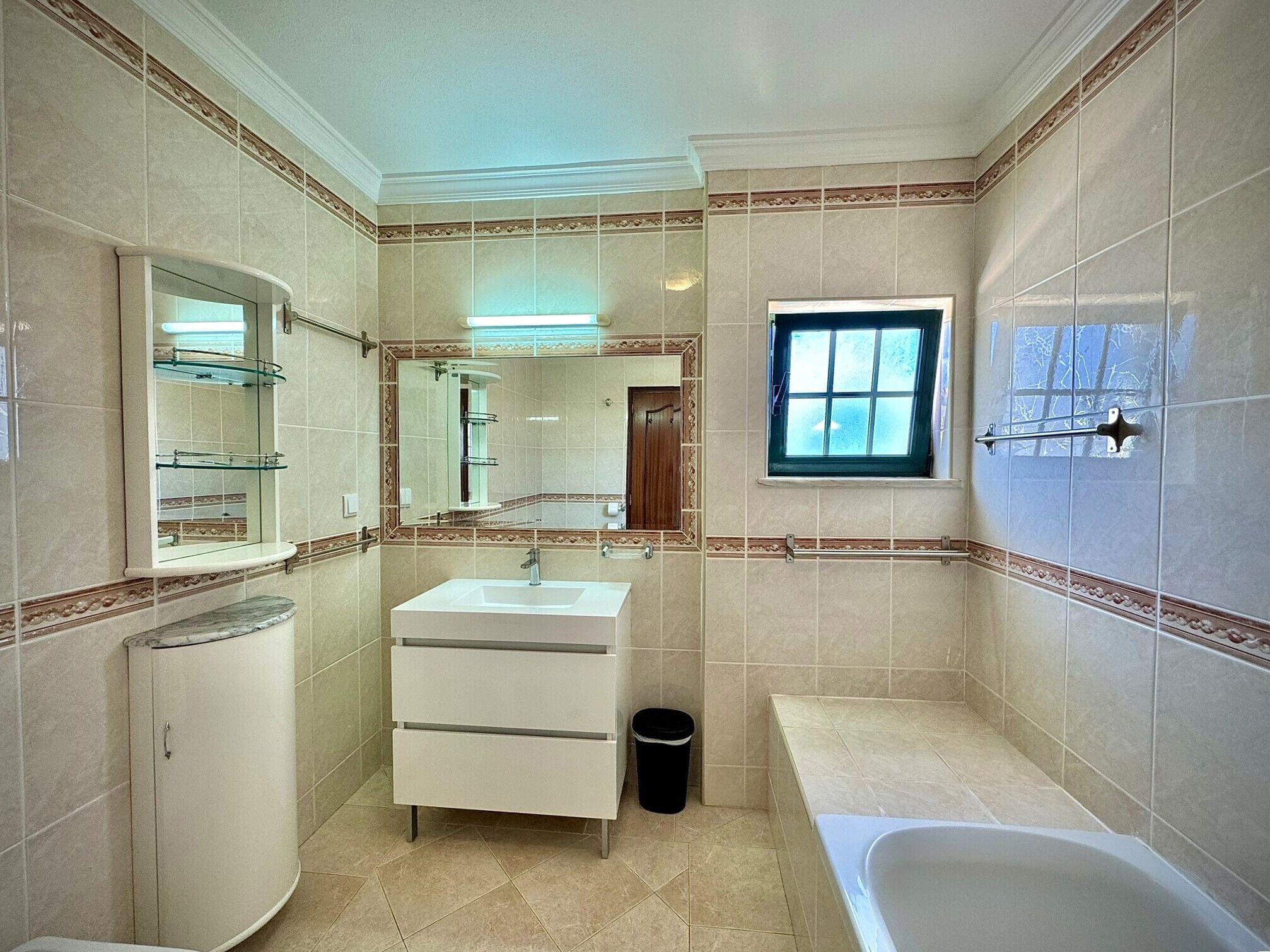 Photo - Albufeira Summer Villa 1 With Pool by Homing
