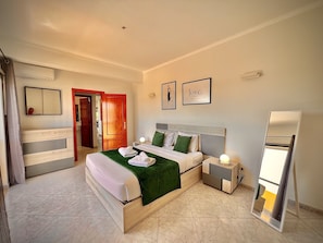 2 bedrooms - Albufeira Marina SOL With Pool by Homing (Albufeira)