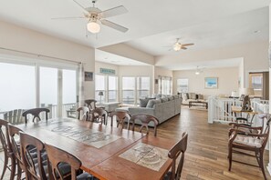 Interior - Oceanfront on Folly Beach - Ocean & Marsh Views (Folly Beach)