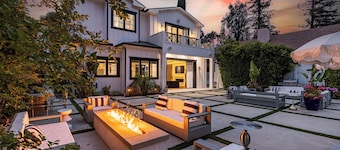 Otis Ave - Modern Farmhouse Retreat w/ Pool, Spa & Luxe Interiors