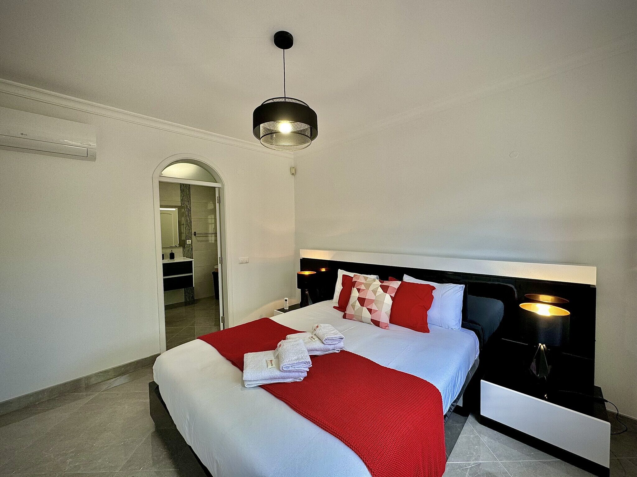 Foto - Quarteira Premium Villa With Pool by Homing