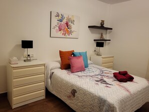 1 habitación, wifi y ropa de cama 