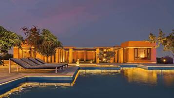 Piscina stagionale all'aperto