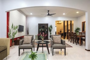 Unclassified image, 2 of 45, button - Kota Damansara ICozy Cove Homestay 10 Pax (Petaling Jaya)