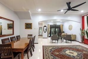 Unclassified image, 4 of 45, button - Kota Damansara ICozy Cove Homestay 10 Pax (Petaling Jaya)