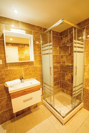 Einzelzimmer | Badezimmer