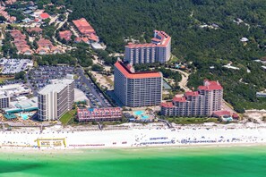 On the beach - Tides 303 - beautiful beachfront condo Gulf Front Views! (Miramar Beach)