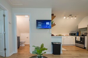 Interior - *Whole House* | 4-BR Home | 2 Kitchens + Free WiFi (Lynchburg)