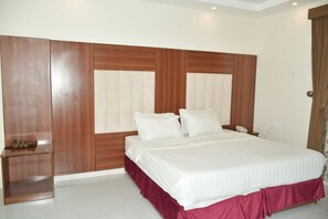 Blackout curtains, iron/ironing board, free WiFi - Al Taj Towers Hotel Apartments (Nejran)