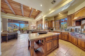 Fridge, microwave, oven, stovetop - Desert Luxury @ The Rocks Residence Club | Private Plunge Pool, Spa, Troon Golf (Scottsdale)