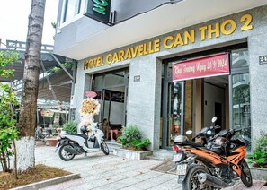Front of property - Hotel Caravelle Can Tho 2 (Can Tho)