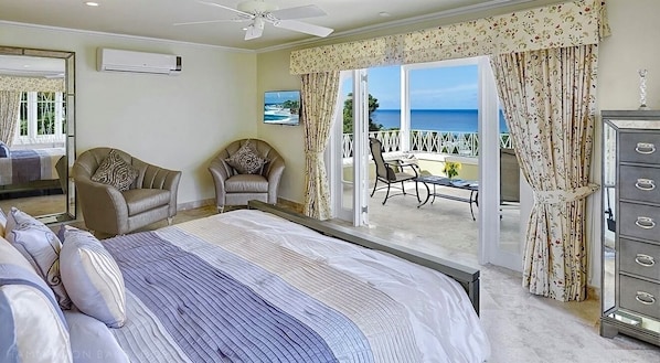 8 عدّة غرف نوم ومكواة/لوح كي وواي فاي وملاءات أسرّة