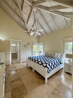 8 chambres, fer et planche à repasser, Wi-Fi, literie fournie