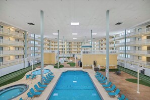 Piscine couverte