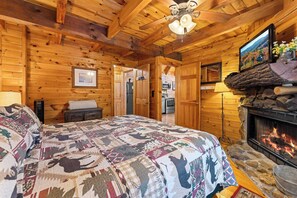 1 bedroom, iron/ironing board, WiFi, bed sheets - Cozy Mountain Cabin Getaway w/Hot Tub for 4 Guests! (Pigeon Forge)