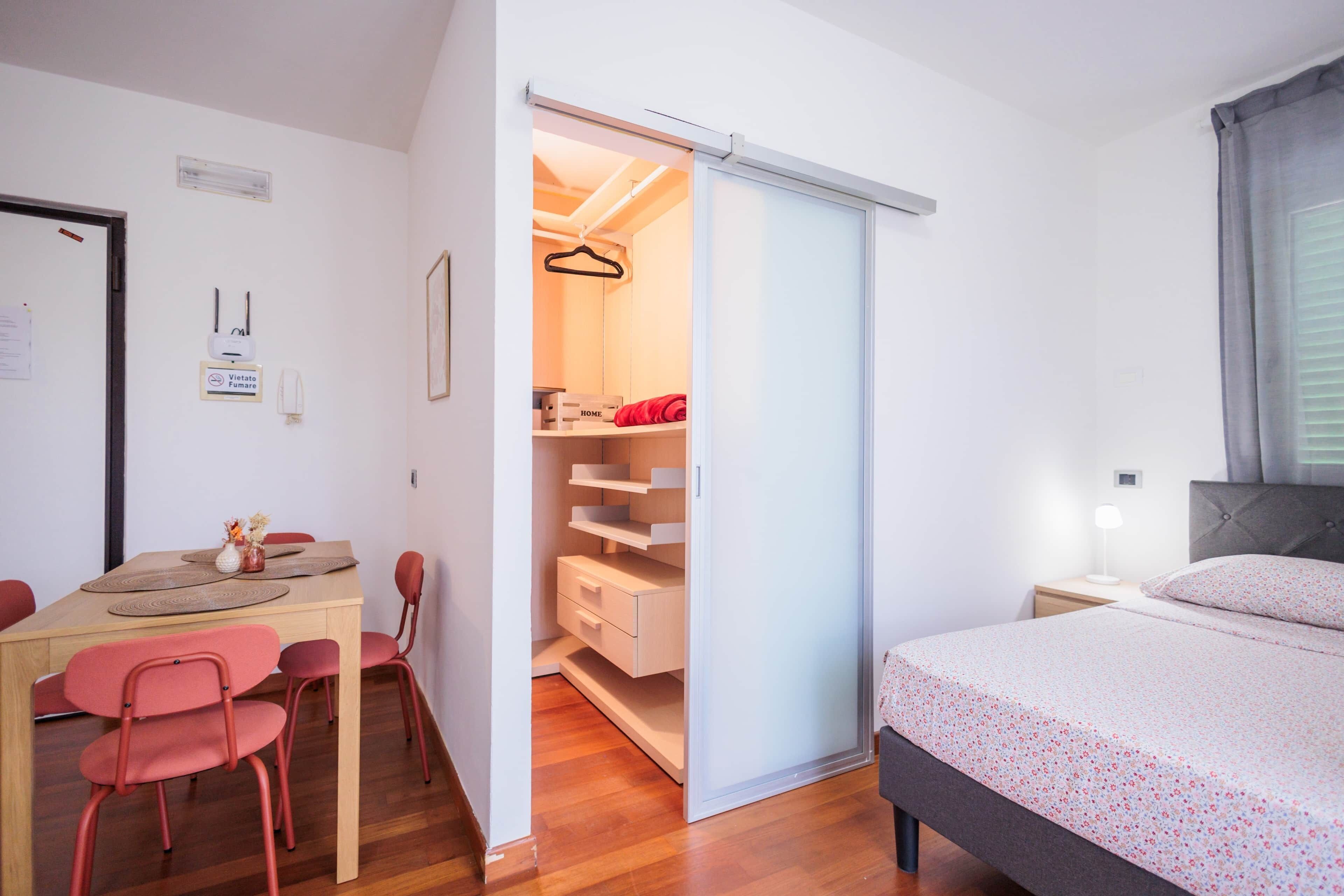 1 bedroom, travel crib, WiFi, bed sheets