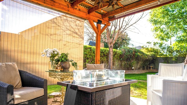 Terrace/patio - New Listing! The Cowboy Casa is a charming cowboy-themed Arcadia home in Phoenix (Phoenix)