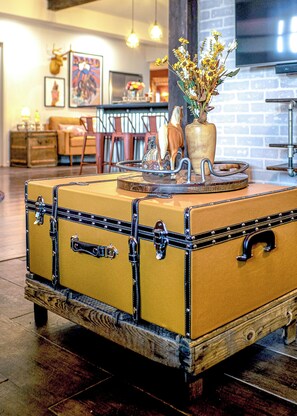 Interior - New Listing! The Cowboy Casa is a charming cowboy-themed Arcadia home in Phoenix (Phoenix)