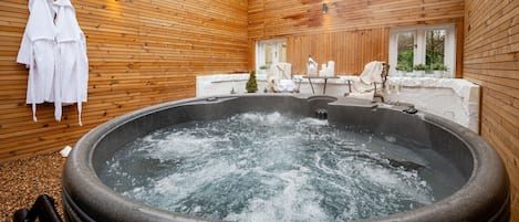 Baignoire à remous extérieure