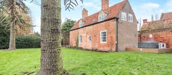 The Farm House - Southwell