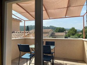 Outdoor dining - House in Sablet with swimming pool (Sablet)