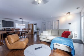 TV connectée, cheminée