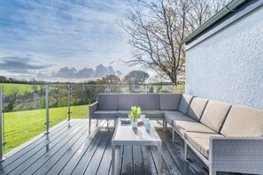 Terrace/patio - 3 Bed in Plympton (oc-m30351) (Sparkwell)