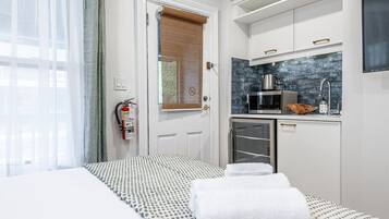 1 makuuhuone, silitysrauta/-lauta, ilmainen Wi-Fi, vuodevaatteet