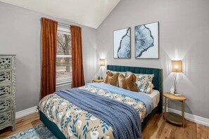 6 chambres, fer et planche à repasser, Wi-Fi, literie fournie