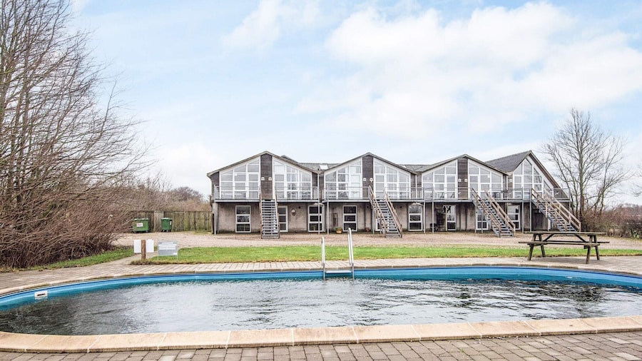 2 Person Holiday Home in Hojer