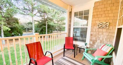 Beach Access-Pool-Golf Amenities