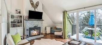Cozy VT Condo, Wood Fireplace - Kingswood 1C