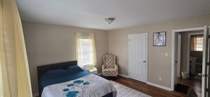 3 bedrooms, desk, iron/ironing board, WiFi - Cozy Atlanta Getaway (Atlanta)