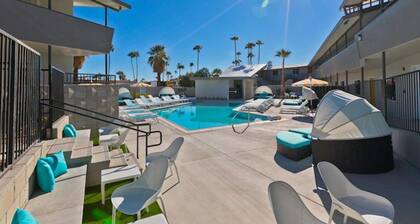 Oasis In The California Desert | Pool. Adults Only