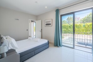 2 bedrooms, bed sheets - Vilamoura Pine Hills With Pool by Homing (Loulé)
