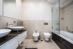 Shower, towels - Vilamoura Pine Hills With Pool by Homing (Loulé)