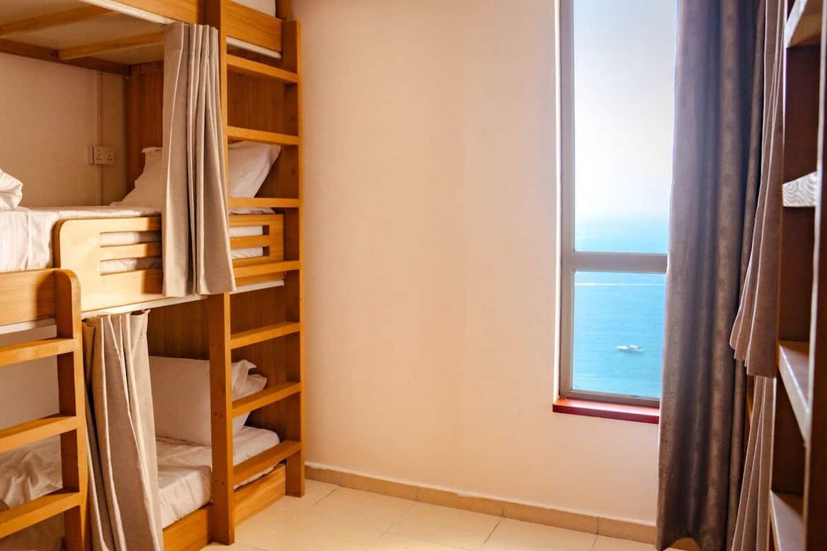 Shared Dormitory, Mixed Dorm, Sea View