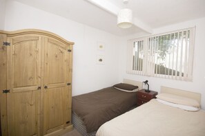 3 bedrooms, iron/ironing board, travel cot, WiFi