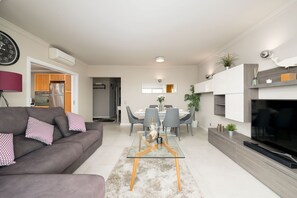 2 bedrooms - Lagos Terrace With Pool by Homing (Lagos)