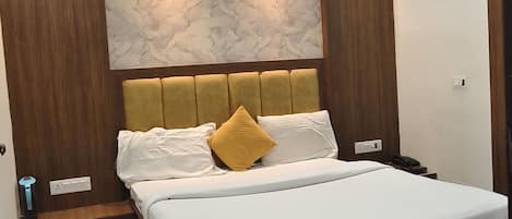 Deluxe Double Room, 2 Bedrooms | Free WiFi, bed sheets