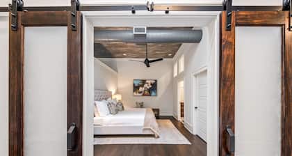 Quiet Downtown Loft in the Heart of Macon