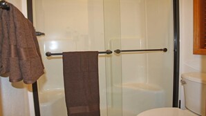 Ferienhaus, Mehrere Betten (Topflite 15 Extended) | Badezimmer