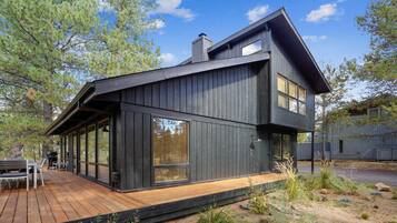 House, 2 Single Beds (Crag - 01) | Exterior