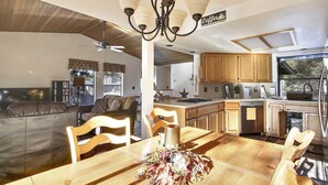 House, 3 Twin Beds (Fairway Village 02) | Interior - Fairway Village 02 (Bend)